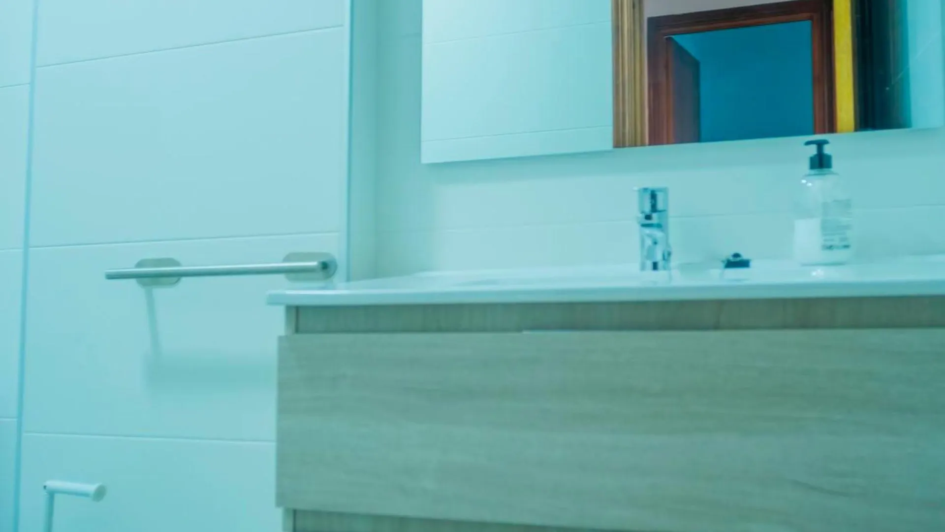 Exclusivo Apartamento Con Balcones Y Aire Solo Familias Y Parejas Conil De La Frontera
