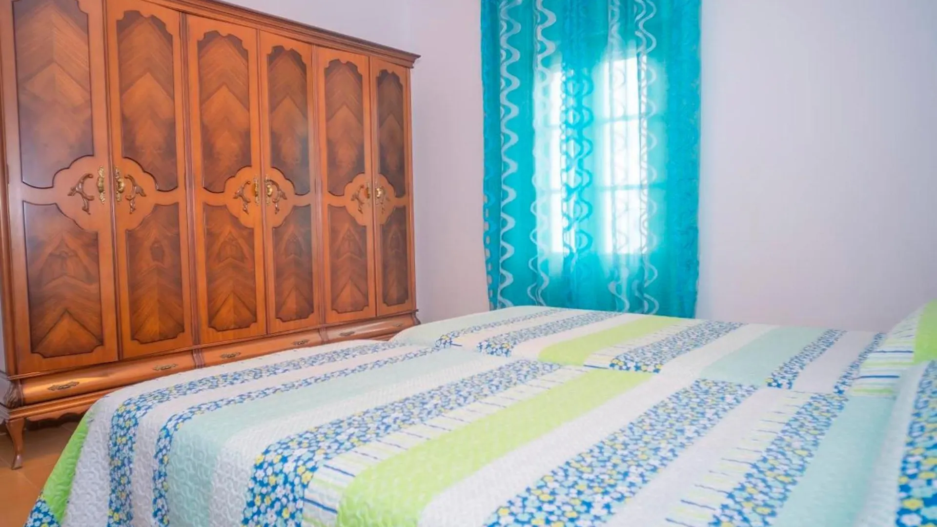 Exclusivo Apartamento Con Balcones Y Aire Solo Familias Y Parejas Conil De La Frontera 0*,  Spain