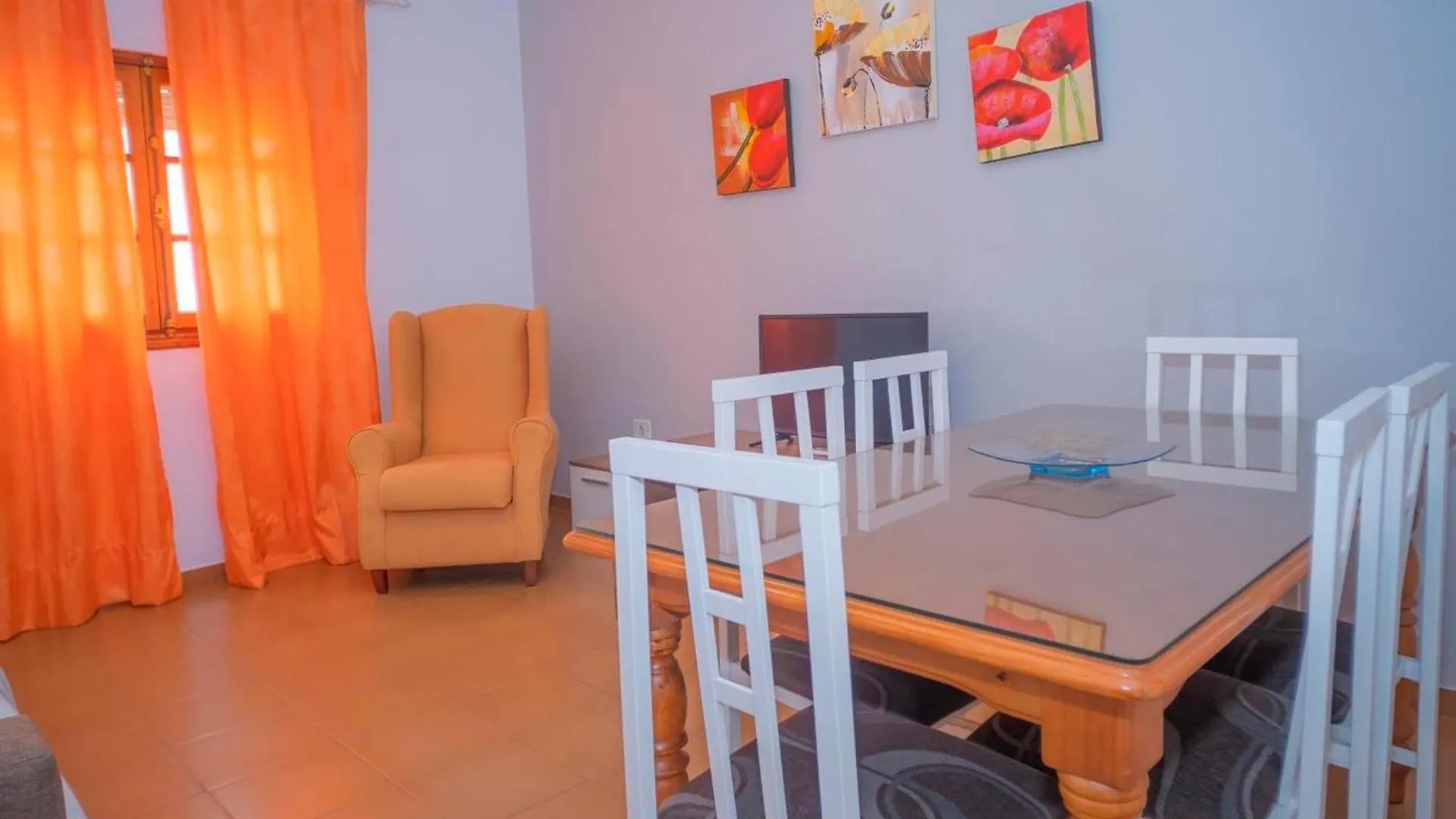 Exclusivo Apartamento Con Balcones Y Aire Solo Familias Y Parejas Conil De La Frontera